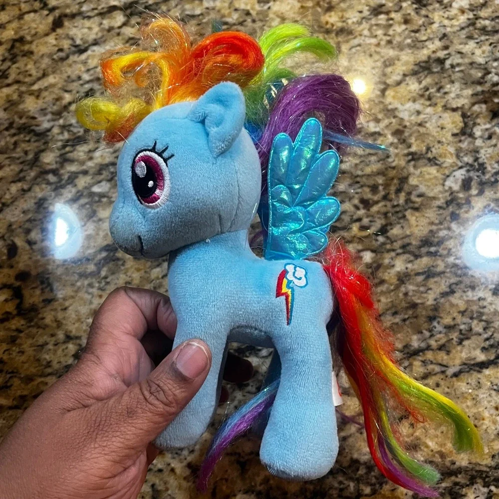 My Little‎ Pony Lot 4  Plush Rainbow Dash Izzy Moonbow Plush and Figures